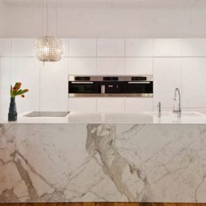 Carrara marmor köksö