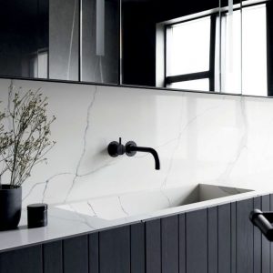 Crystal Calacatta Amnis - kvartskomposit från Technistone