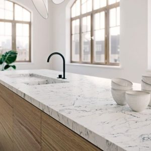 White Attica - vitt kvartskomposit bänkskivor från Caesarstone 2